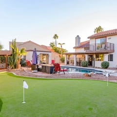 Family-Friendly Retreat, Heated Pool, Putting Green