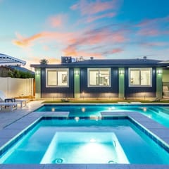 5 min to Old Town, Pool & Spa, 2 King Suites
