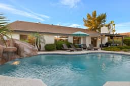 Heated Pool, Waterslide, Putting Green - Image 5
