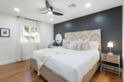 5 min to Old Town, Pool & Spa, 2 King Suites - Image 5