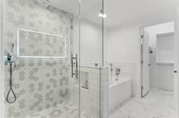 Remodeled 3BR Kierland | Garage, Pool, Spa, Golf - Image 4