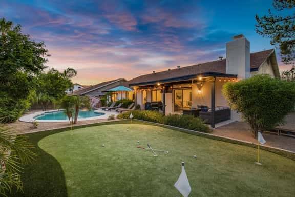 Heated Pool, Waterslide, Putting Green - Image 1