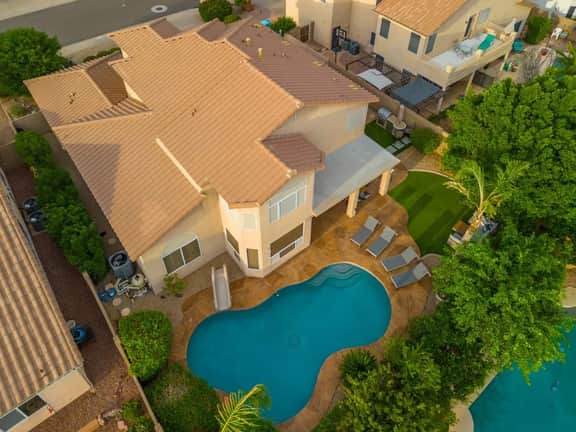 Sweet Escape l Heated Pool l Luxury Living - Image 4